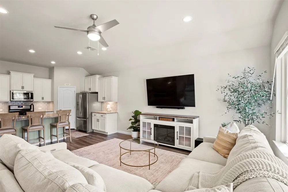 14239 Volcano Perch Dr, Conroe, TX 77384
