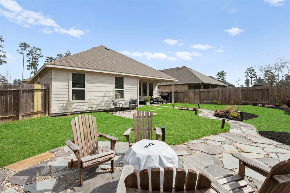 14239 Volcano Perch Dr, Conroe, TX 77384