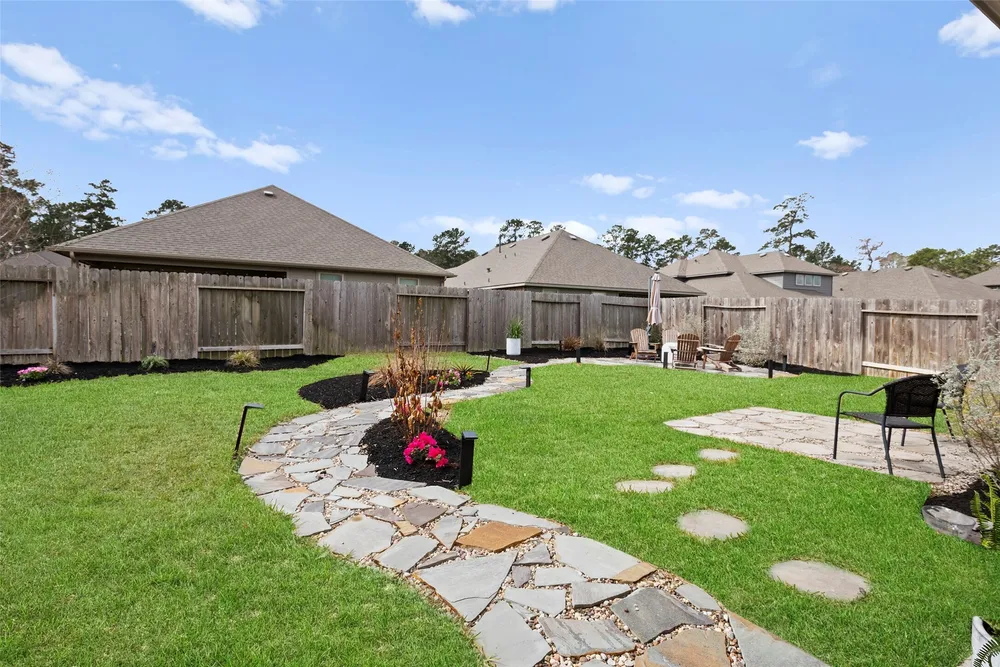 14239 Volcano Perch Dr, Conroe, TX 77384