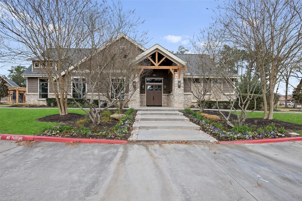 14239 Volcano Perch Dr, Conroe, TX 77384