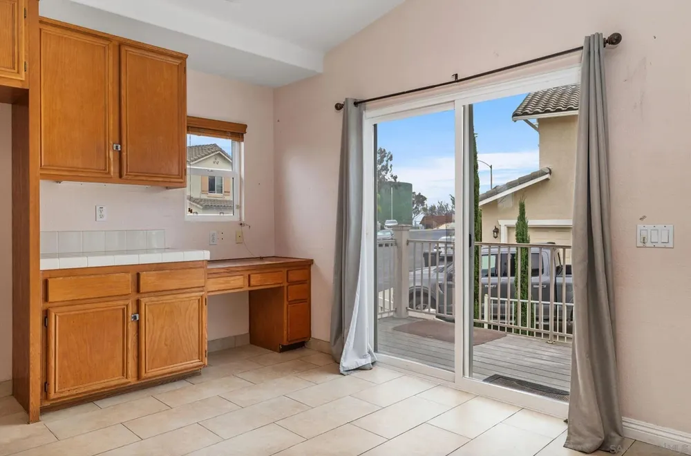 2269 Pointe Pkwy, Spring Valley, CA 91978