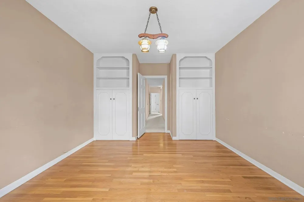 700 E 1st St, National City, CA 91950