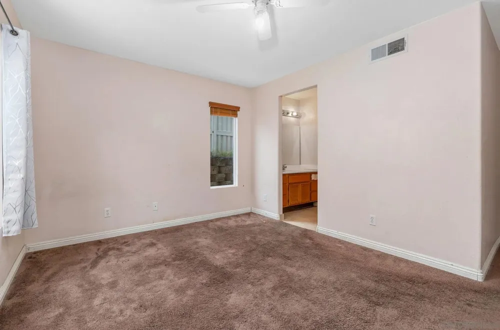 2269 Pointe Pkwy, Spring Valley, CA 91978