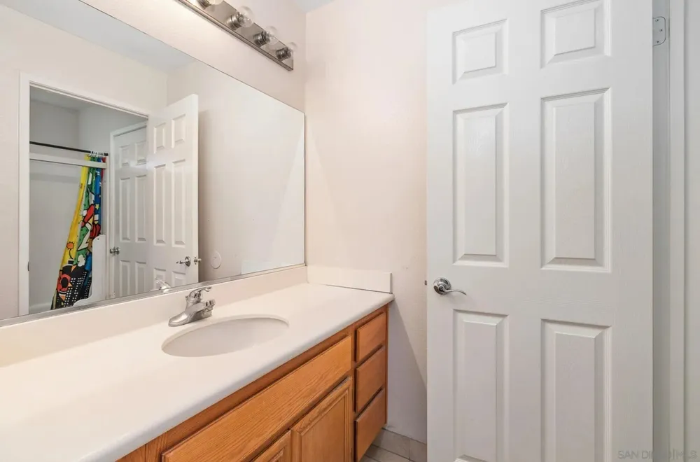 2269 Pointe Pkwy, Spring Valley, CA 91978