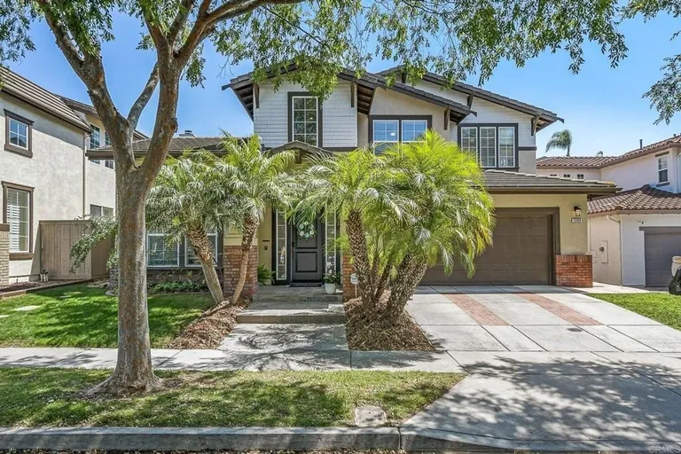 1203 Santa Olivia Rd, Chula Vista, CA 91913-2811