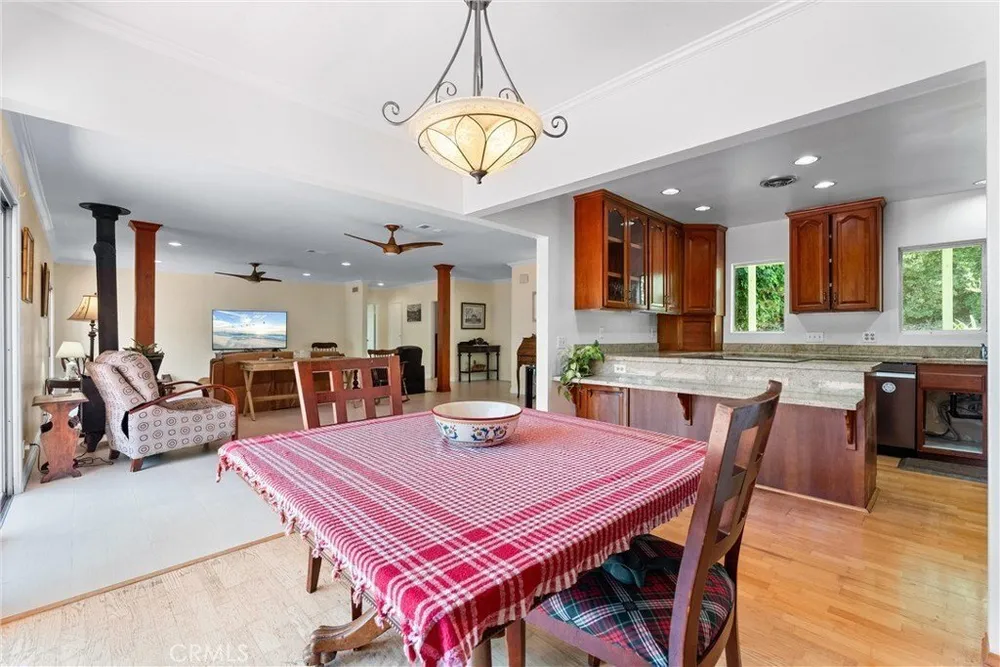 171 Canada Sombre Rd, La Habra Heights, CA 90631