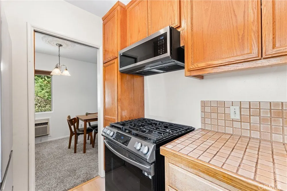 171 Canada Sombre Rd, La Habra Heights, CA 90631