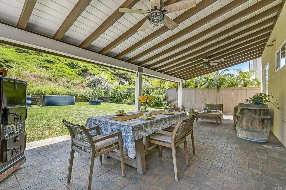 1203 Santa Olivia Rd, Chula Vista, CA 91913-2811