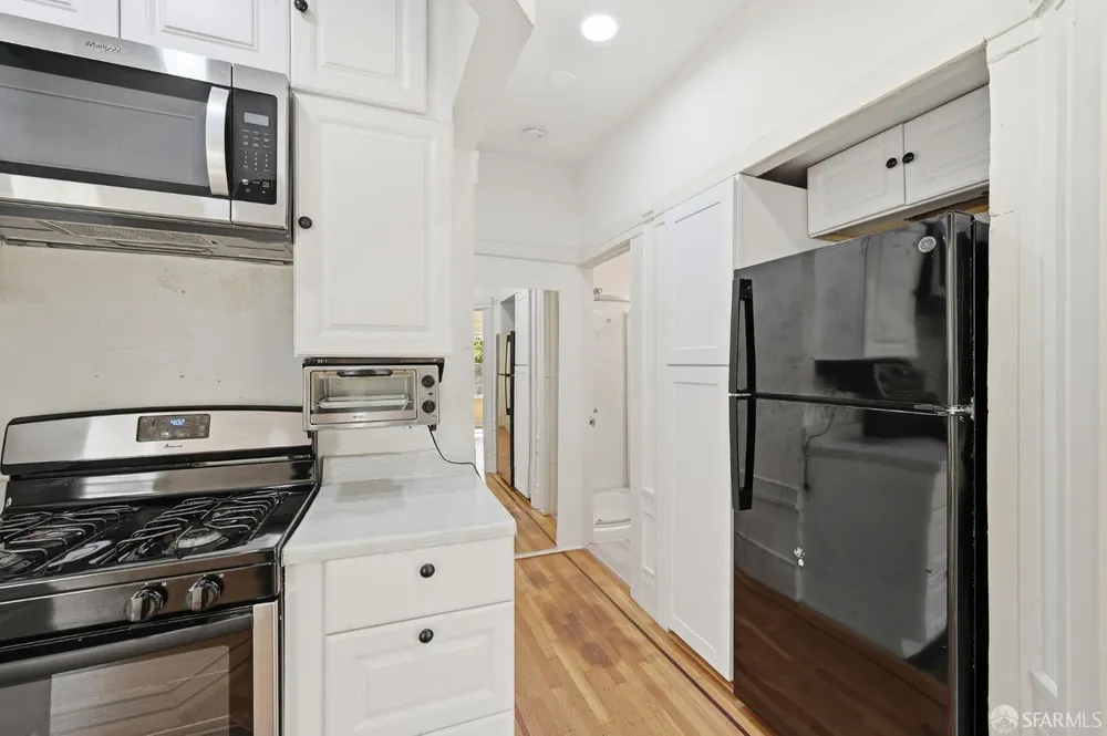 607-609 Masonic Ave, San Francisco, CA 94117