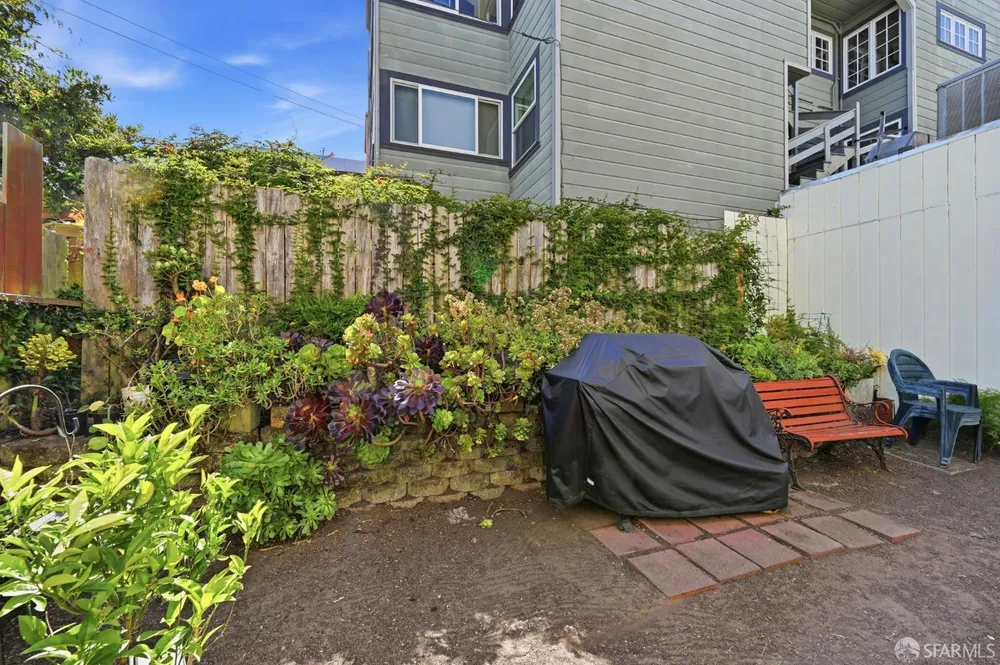607-609 Masonic Ave, San Francisco, CA 94117