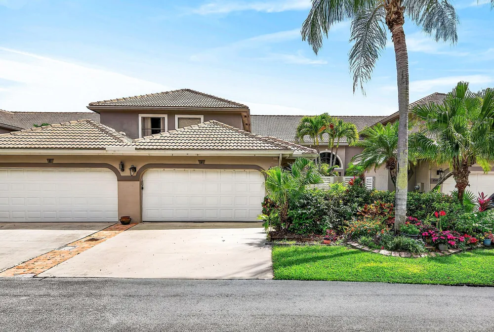 5315 Monterey Circle, Delray Beach, FL 33484