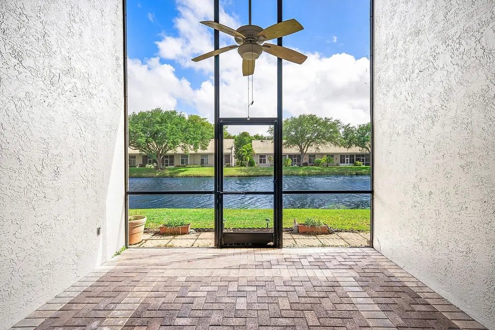 5315 Monterey Circle, Delray Beach, FL 33484