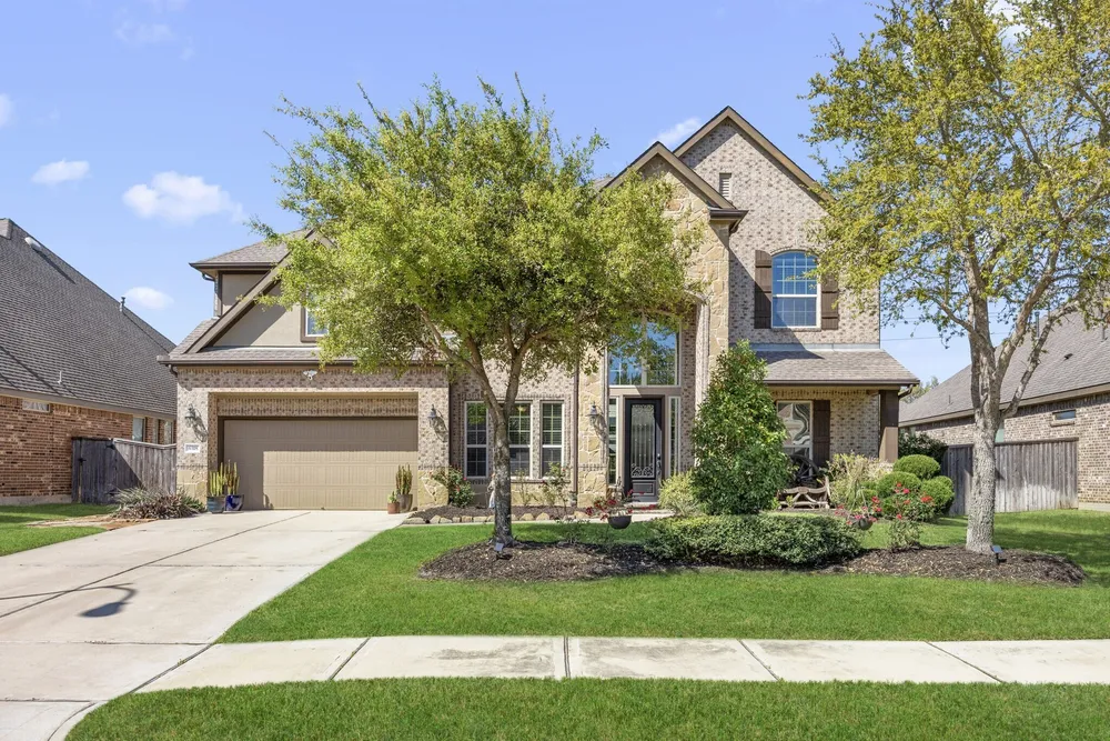 6318 Sunstone Falls Ln, Katy, TX 77493