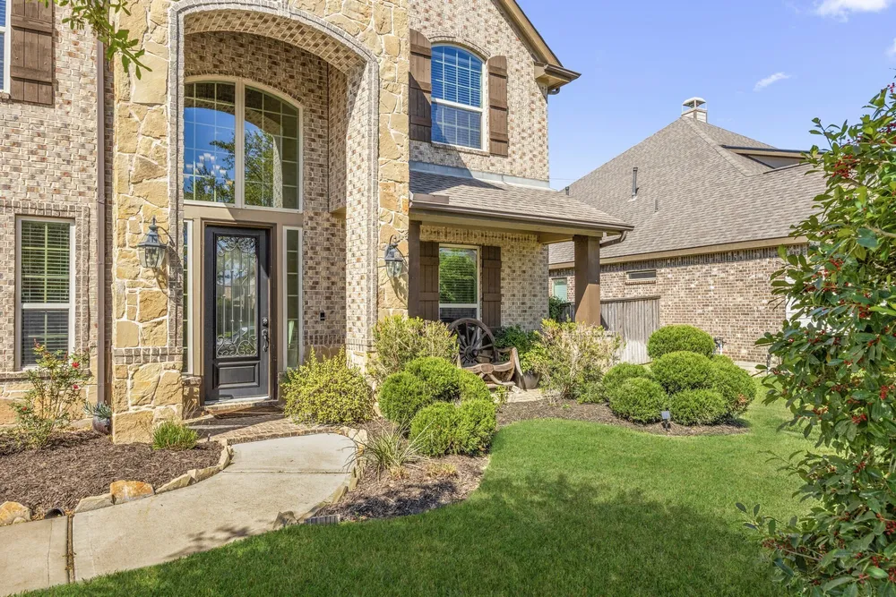 6318 Sunstone Falls Ln, Katy, TX 77493