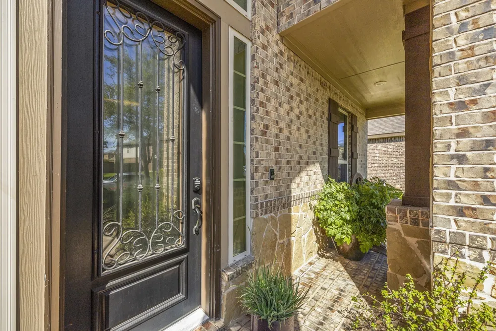 6318 Sunstone Falls Ln, Katy, TX 77493