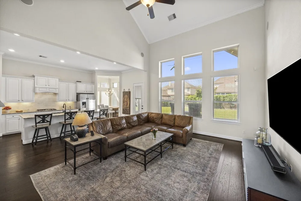 6318 Sunstone Falls Ln, Katy, TX 77493