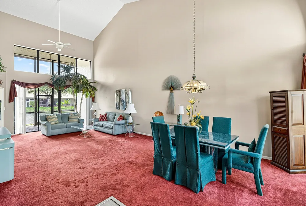 5315 Monterey Circle, Delray Beach, FL 33484