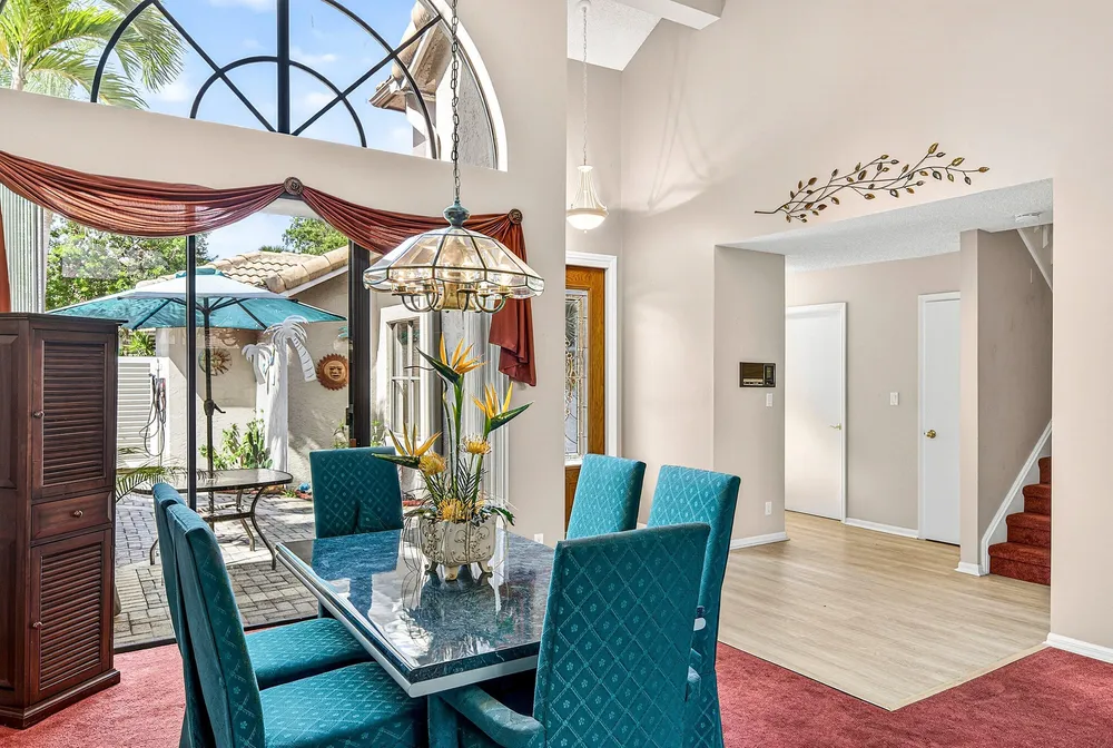 5315 Monterey Circle, Delray Beach, FL 33484
