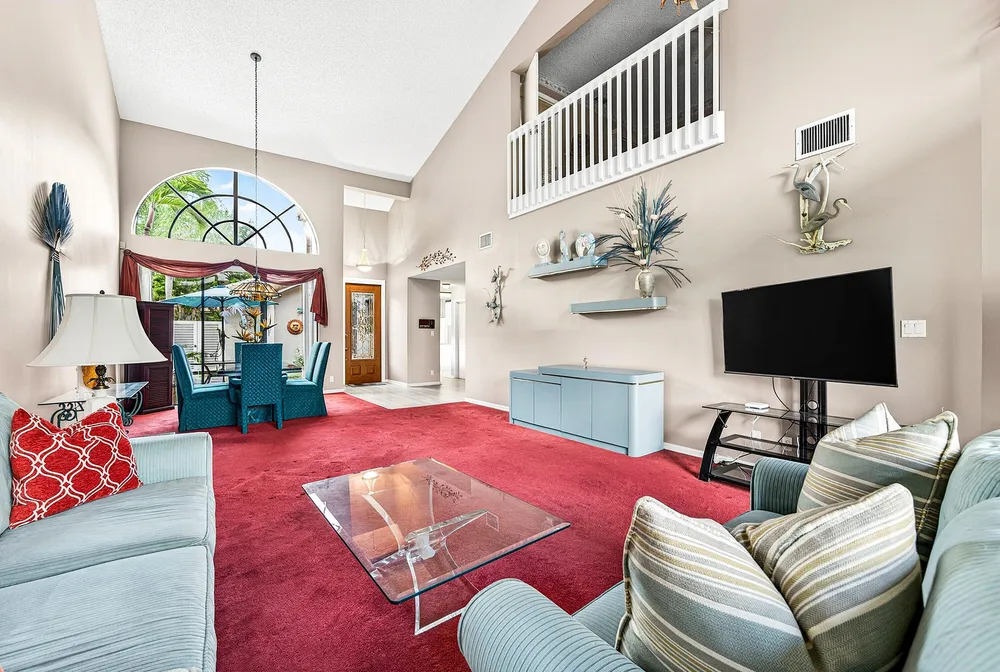 5315 Monterey Circle, Delray Beach, FL 33484