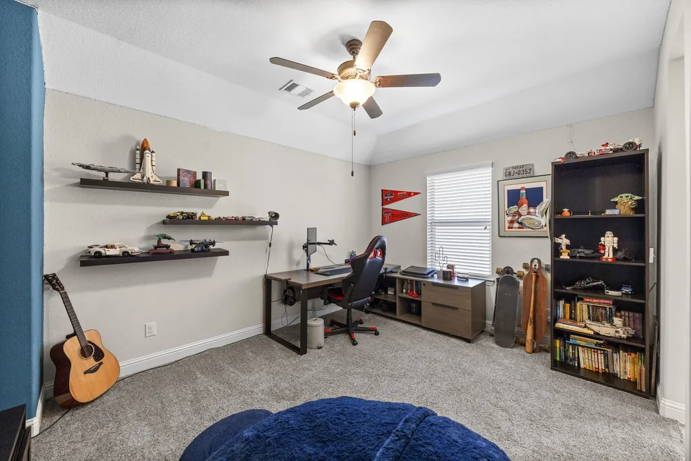 6318 Sunstone Falls Ln, Katy, TX 77493