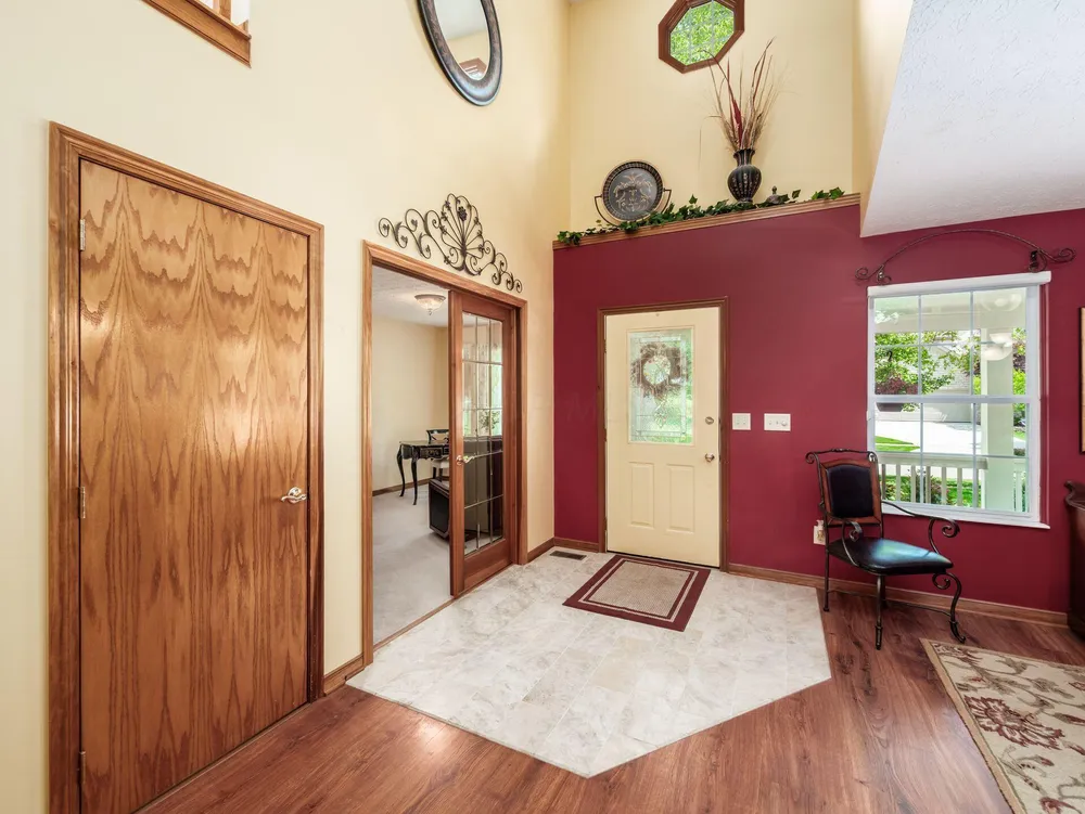 2637 Jefferson Estates Dr, Blacklick, OH 43004