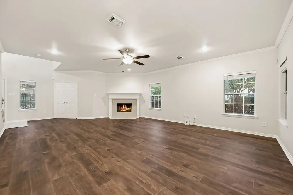 2865 Westhollow Dr, Houston, TX 77082