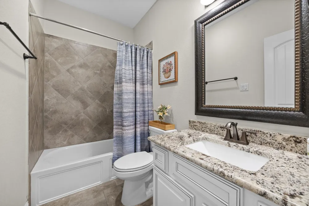 6318 Sunstone Falls Ln, Katy, TX 77493