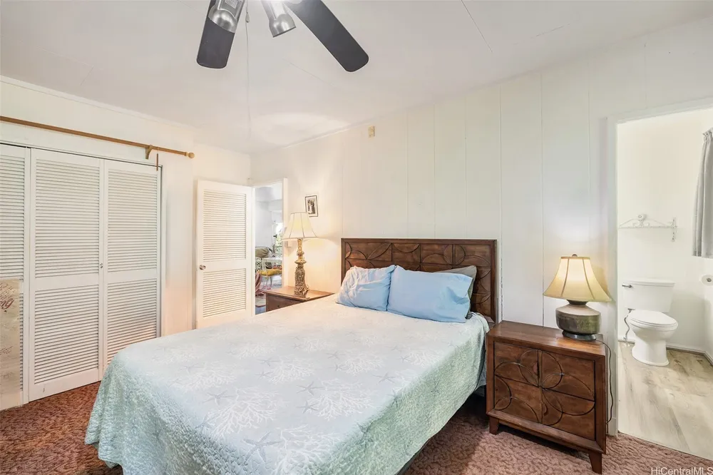 2168 Round Top Dr, Honolulu, HI 96822