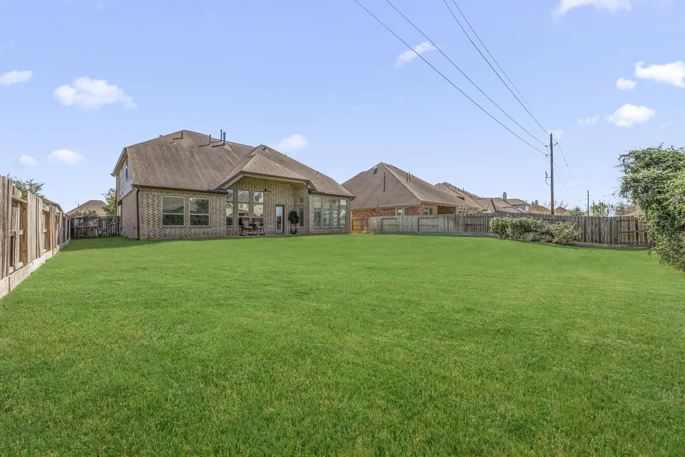 6318 Sunstone Falls Ln, Katy, TX 77493