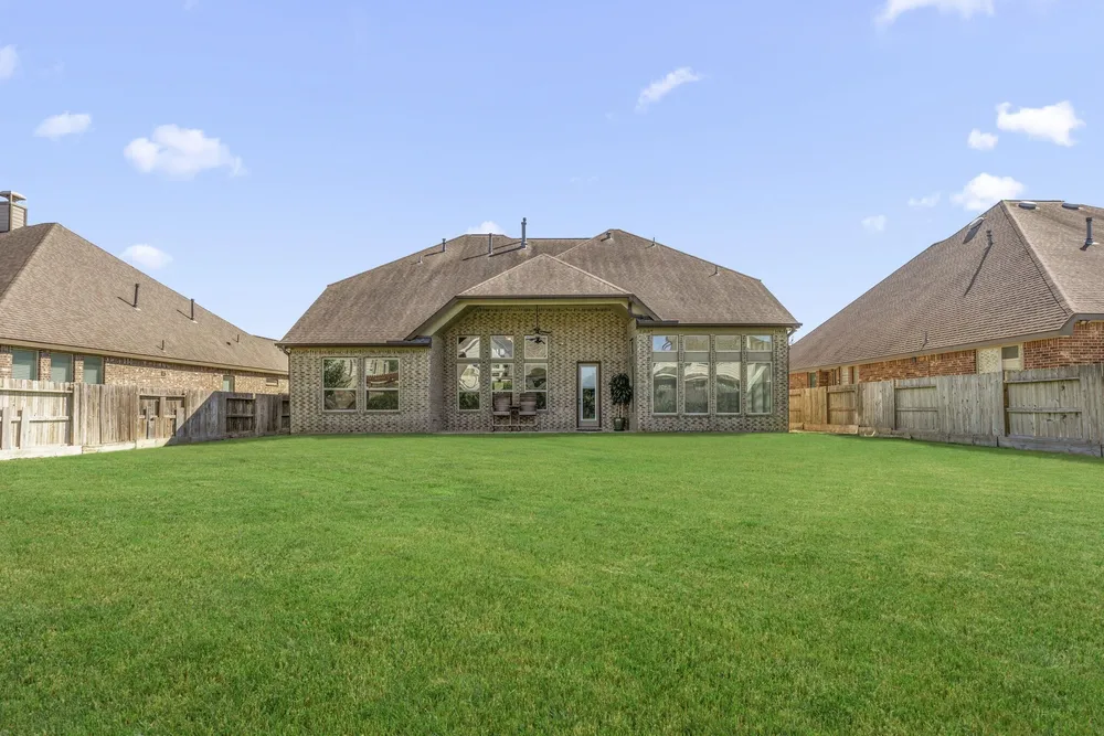 6318 Sunstone Falls Ln, Katy, TX 77493