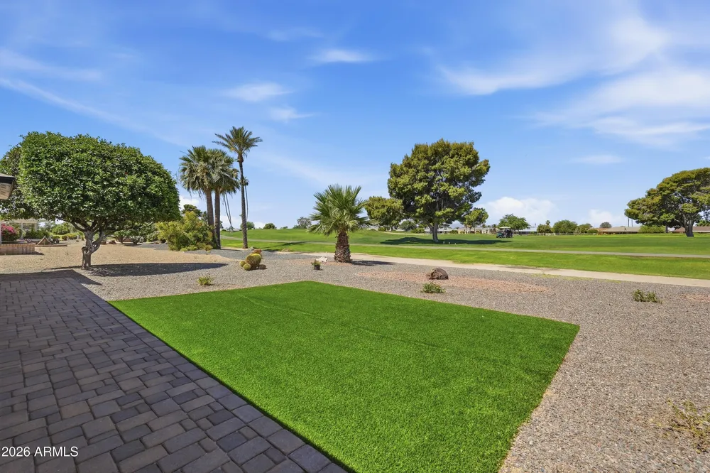 19430 N Willowcreek Circle, Sun City, AZ 85373