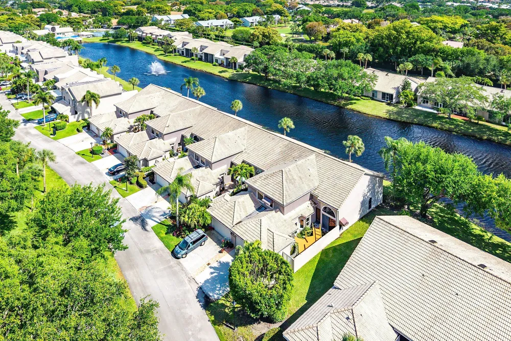 5315 Monterey Circle, Delray Beach, FL 33484