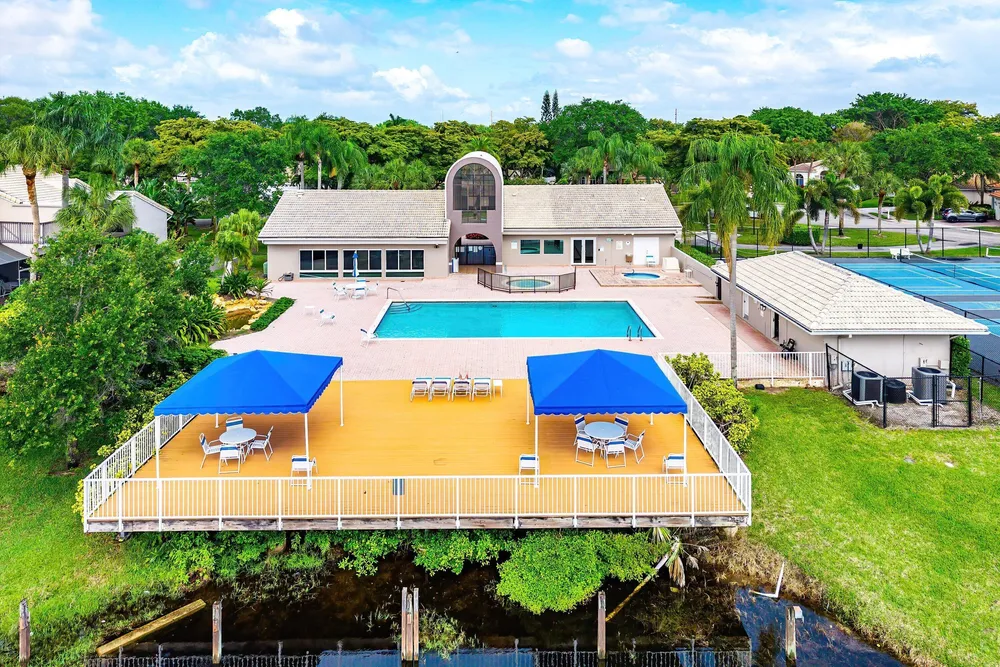 5315 Monterey Circle, Delray Beach, FL 33484