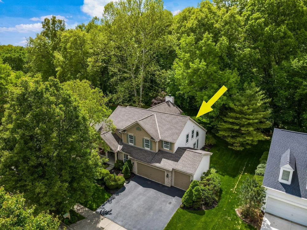 2637 Jefferson Estates Dr, Blacklick, OH 43004
