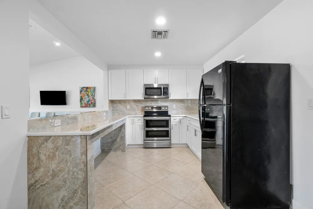 5315 Monterey Circle, Delray Beach, FL 33484