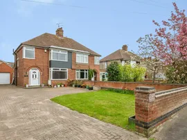 Caister Road, Great Yarmouth photo