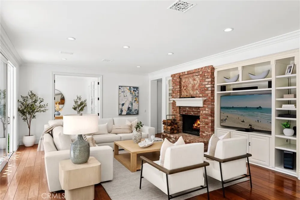 1943 Port Provence Place, Newport Beach, CA 92660