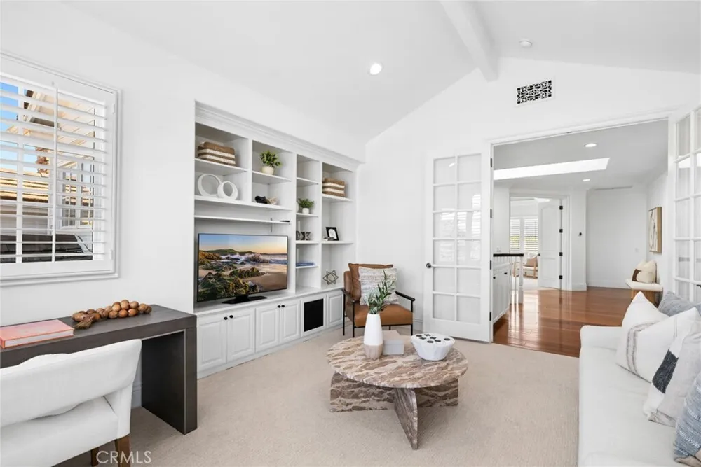 1943 Port Provence Place, Newport Beach, CA 92660