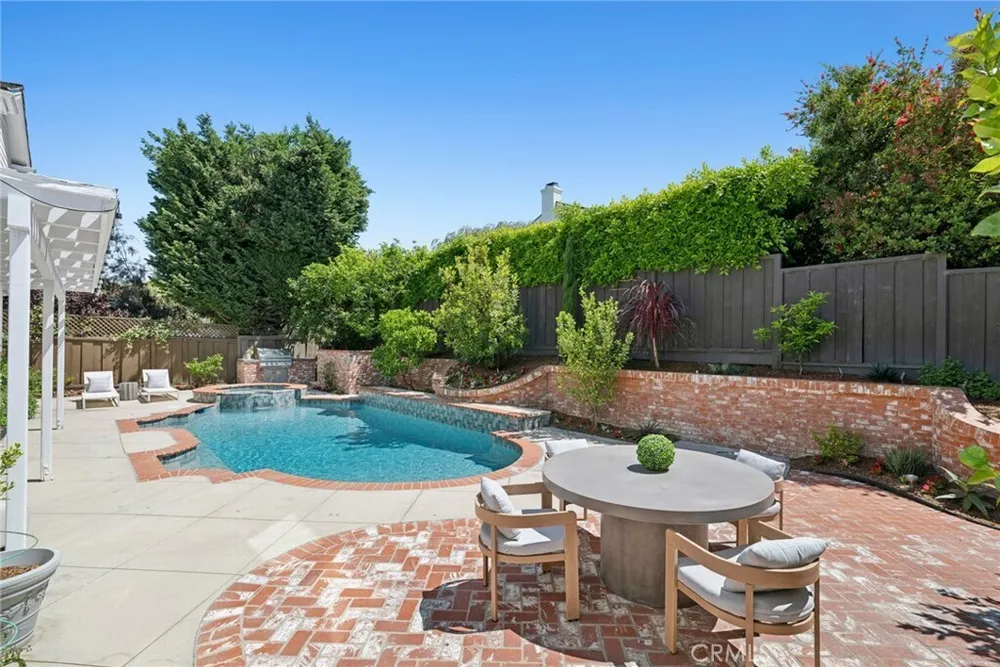 1943 Port Provence Place, Newport Beach, CA 92660
