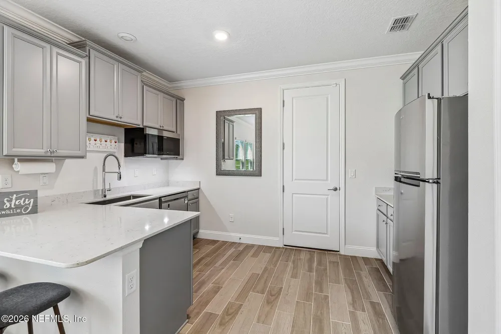 717 Stillwater Blvd, Saint Johns, FL 32259-9474