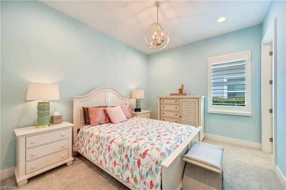 14338 Laguna Springs Ln, Naples, FL 34114
