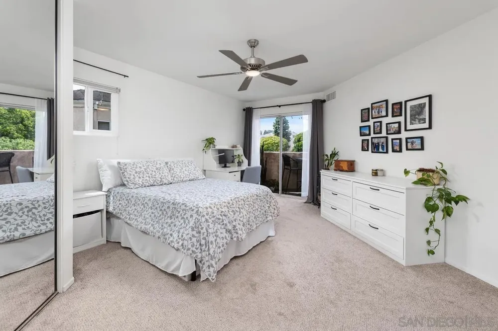 7127 Camino Degrazia, San Diego, CA 92111
