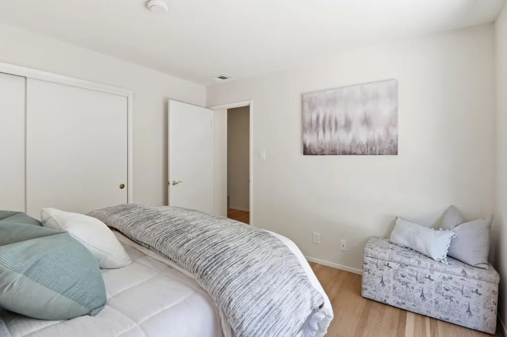 112 Linden Ln, San Mateo, CA 94402