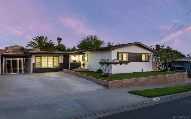 4549 Lyric Ln, San Diego, CA 92117