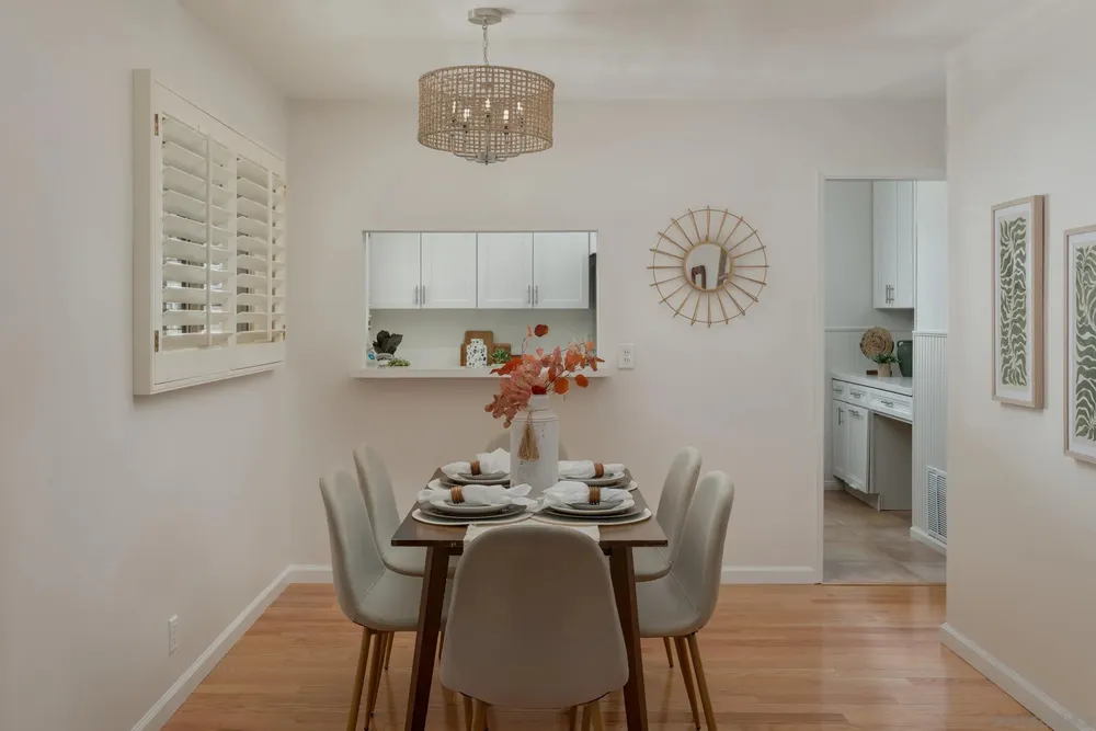 4549 Lyric Ln, San Diego, CA 92117