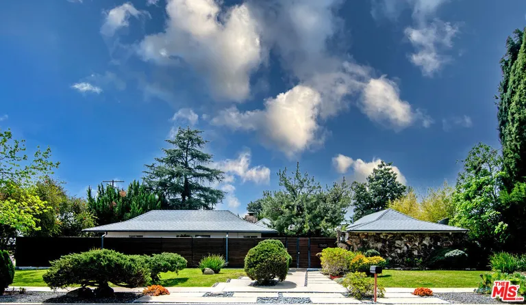17600 Lemarsh St, Northridge, CA 91325