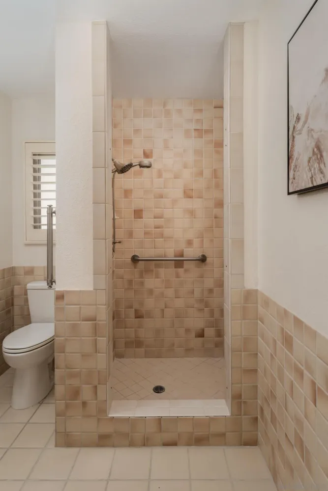 4549 Lyric Ln, San Diego, CA 92117