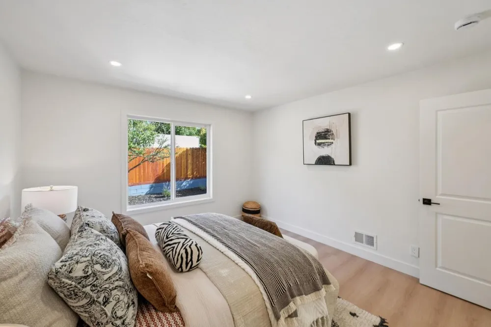 73 Alexander Ave, Daly City, CA 94014
