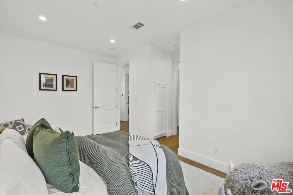 5314 Willis Ave, Sherman Oaks, CA 91411