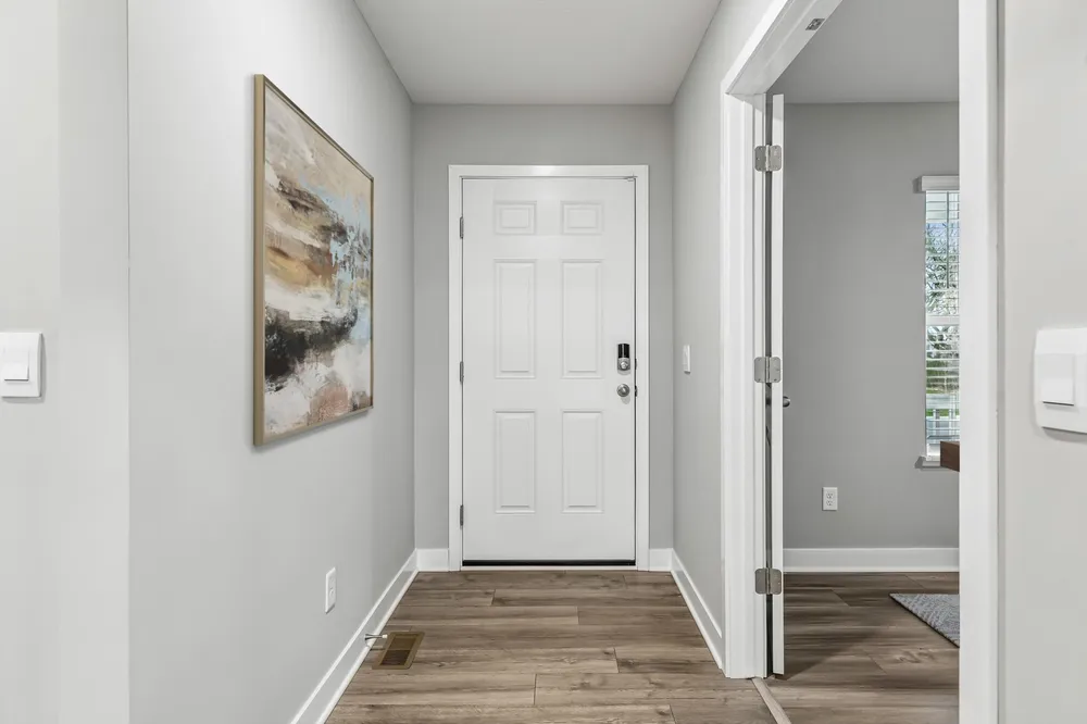 8261 Saddle Trail, Woodbury, MN 55129